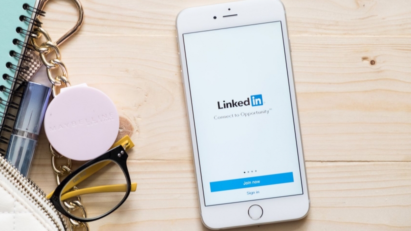 5 Ways to Increase Your Visibility on LinkedIn