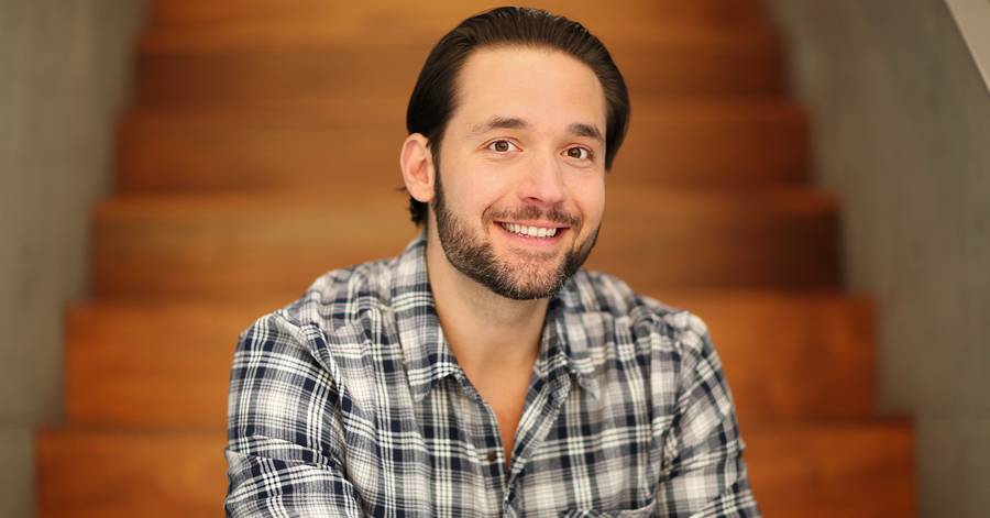 Reddit Looks to Lure Advertisers With Video and Redesign