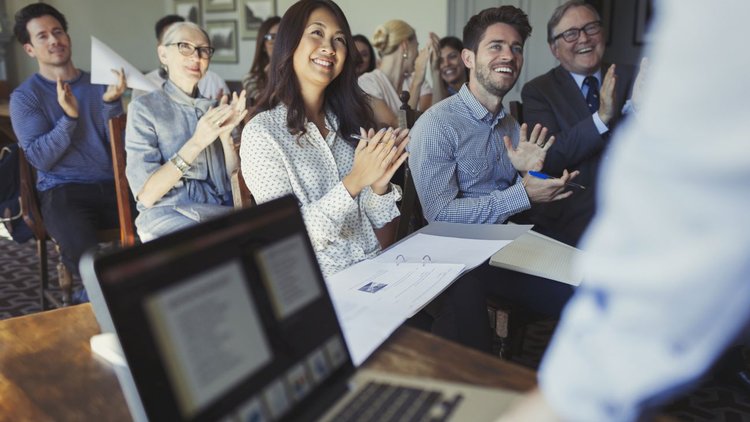 Instantly Be More Persuasive With These 12 Tips