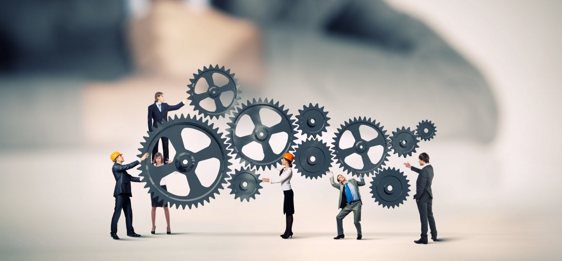 Less Is More: Why Small Creative Teams Are Often Stronger