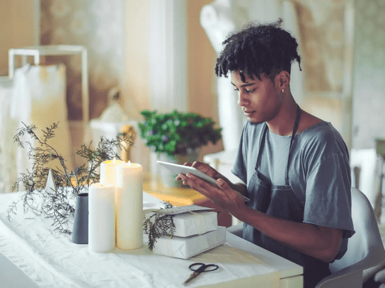 5 strategies to stand out as a direct-to-consumer brand