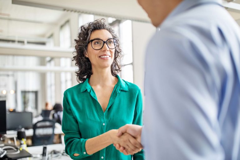 How to Tell in Less Than 1 Minute Whether You’ve Made a Great First Impression, Backed by Science