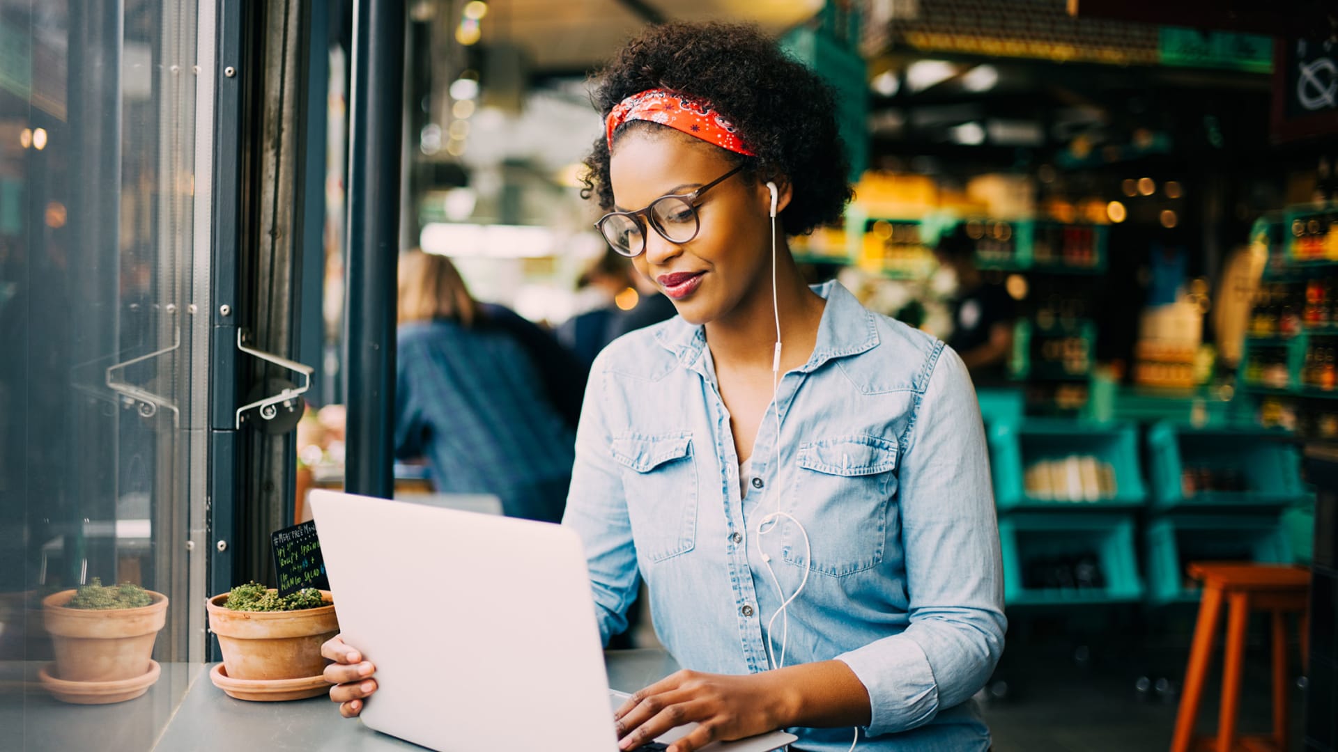 These Are the 4 Best Email-Writing Tips I’ve Learned From Marketing Pros. They’ve Doubled My Response Rate