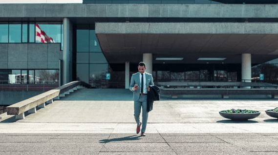 Top Entrepreneurs Share Their Best Business Advice For 2023