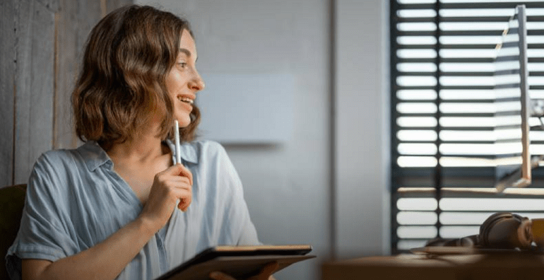 Crafting Success: A Designer’s Guide to Entrepreneurship