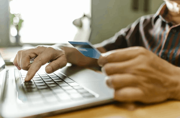 The E-Commerce Profitability Crisis: Why Revenue Growth Has Become A Dangerous Metric
